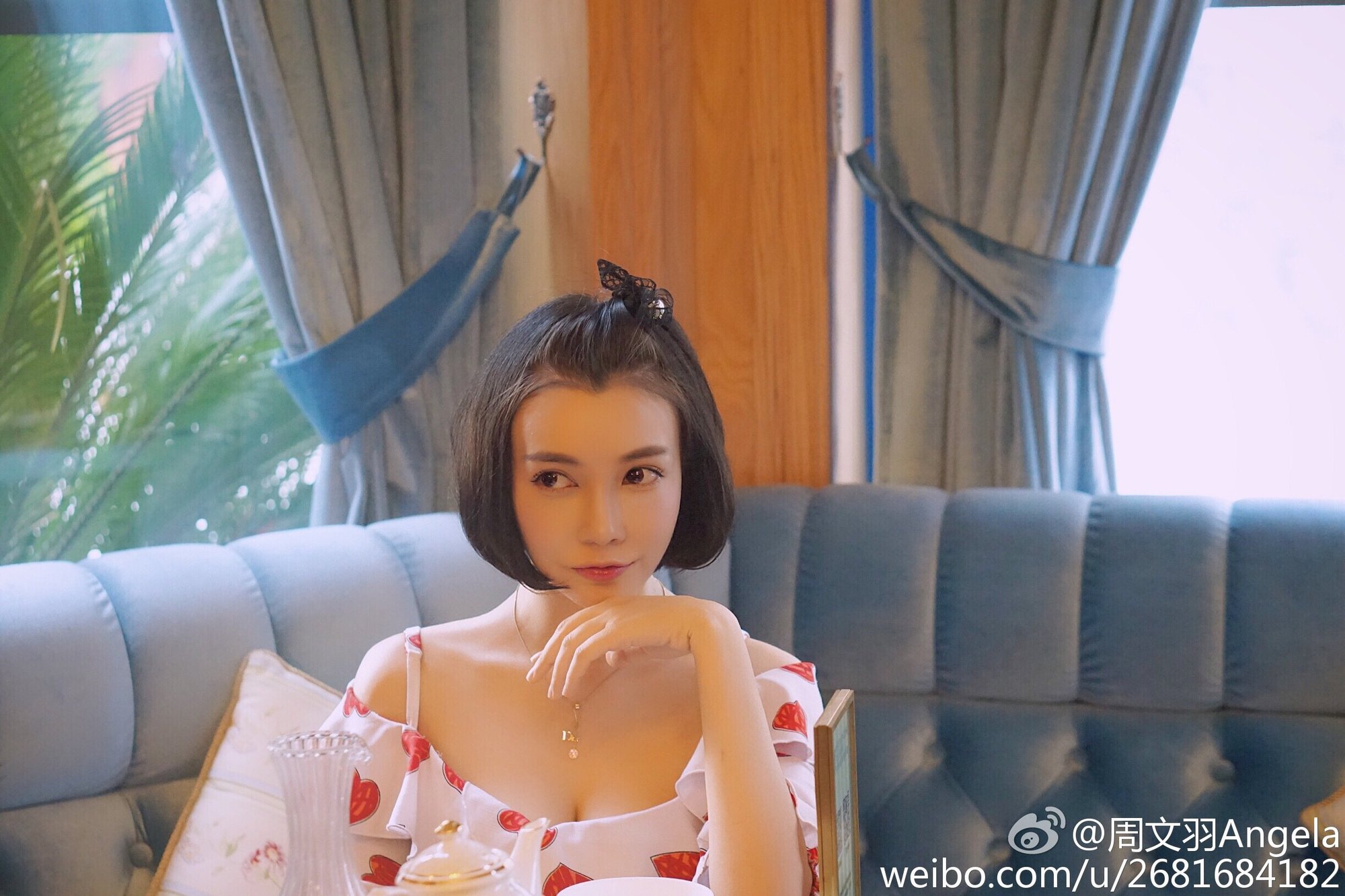 周文羽Angela 童颜巨乳好身材私房美图