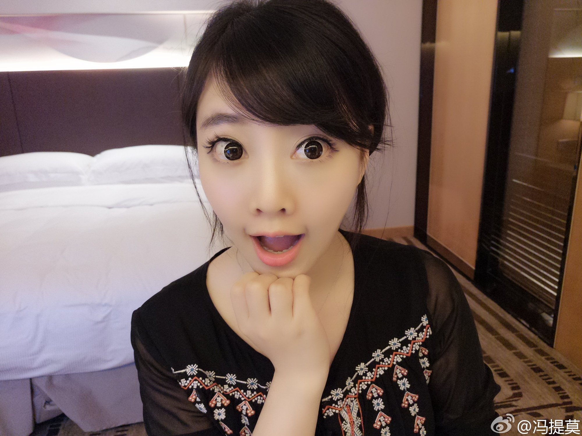 冯提莫 微博超萌私房照诱惑写真图合辑