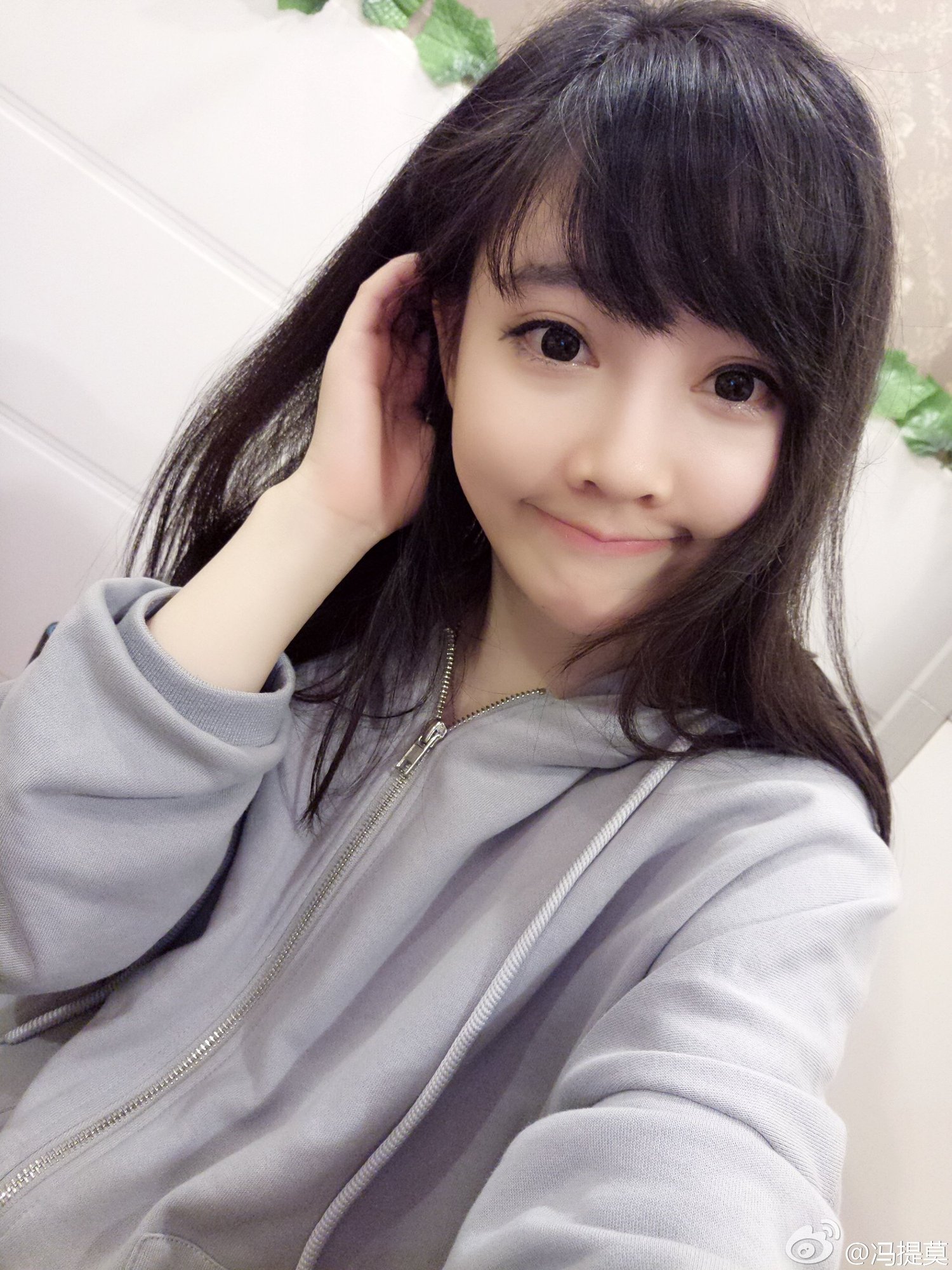 冯提莫 微博超萌私房照诱惑写真图合辑