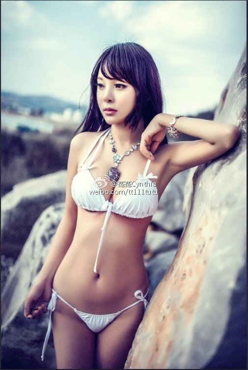 菟菟Cynthia 大眼妹子性感大尺度写真图