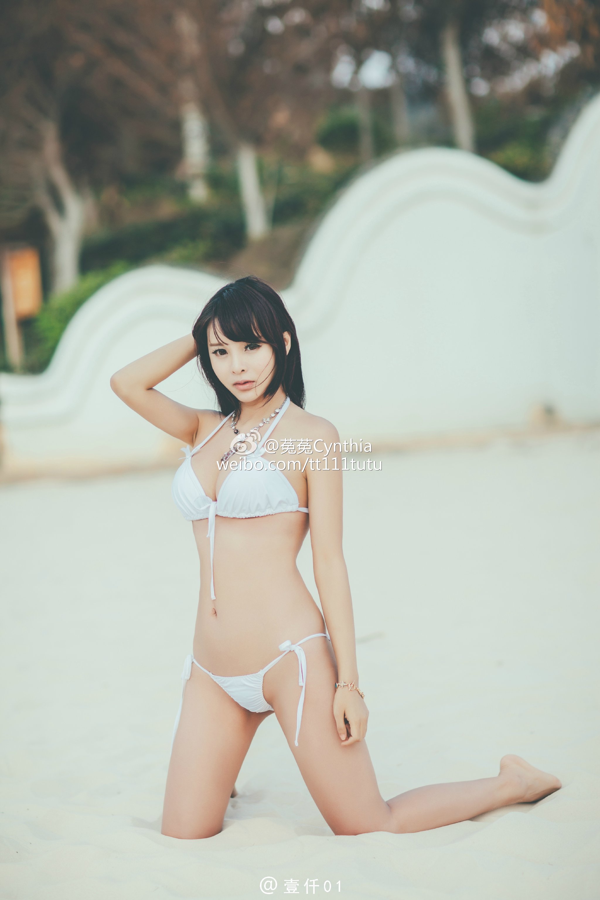 菟菟Cynthia 大眼妹子性感大尺度写真图