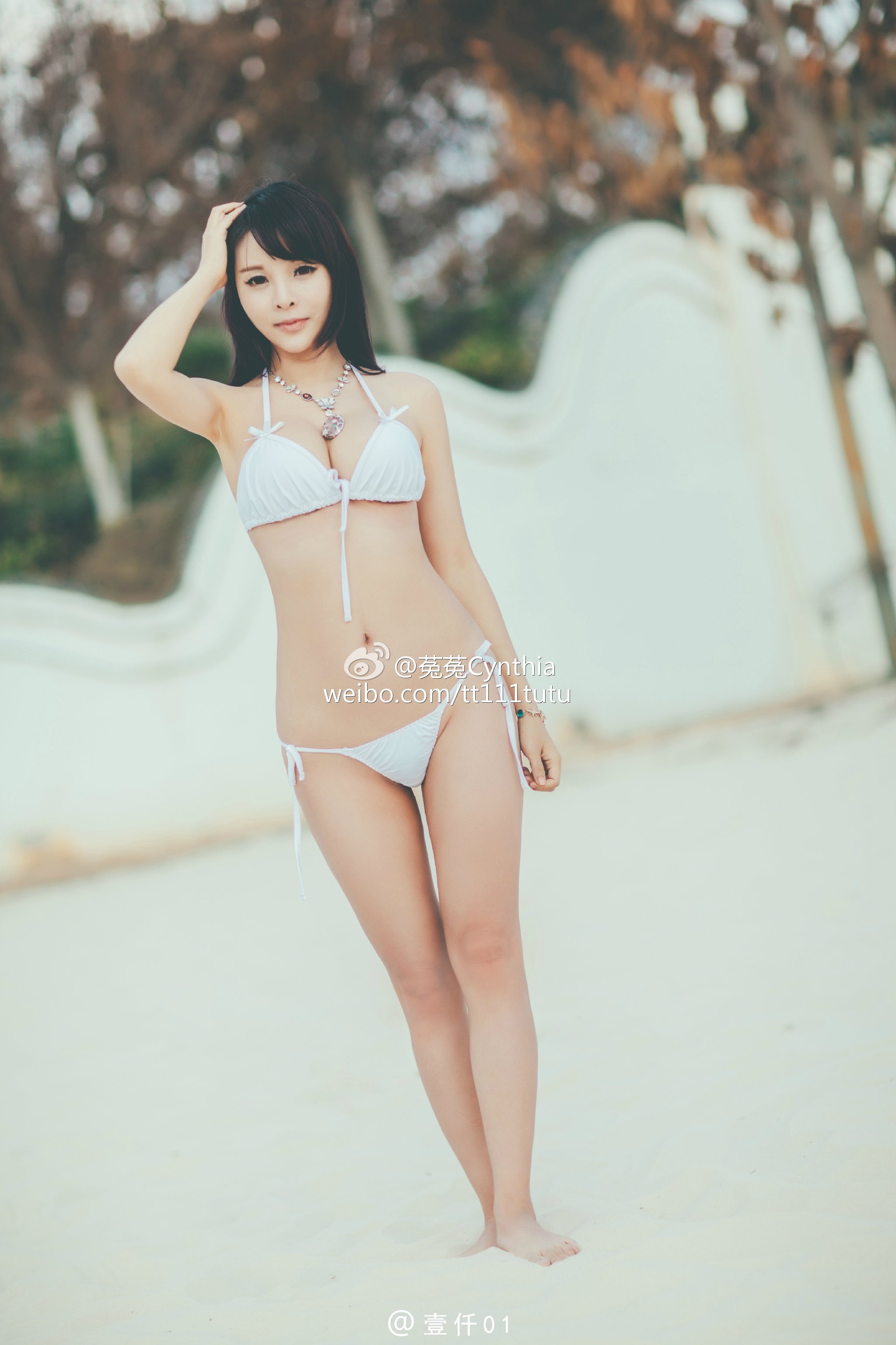 菟菟Cynthia 大眼妹子性感大尺度写真图