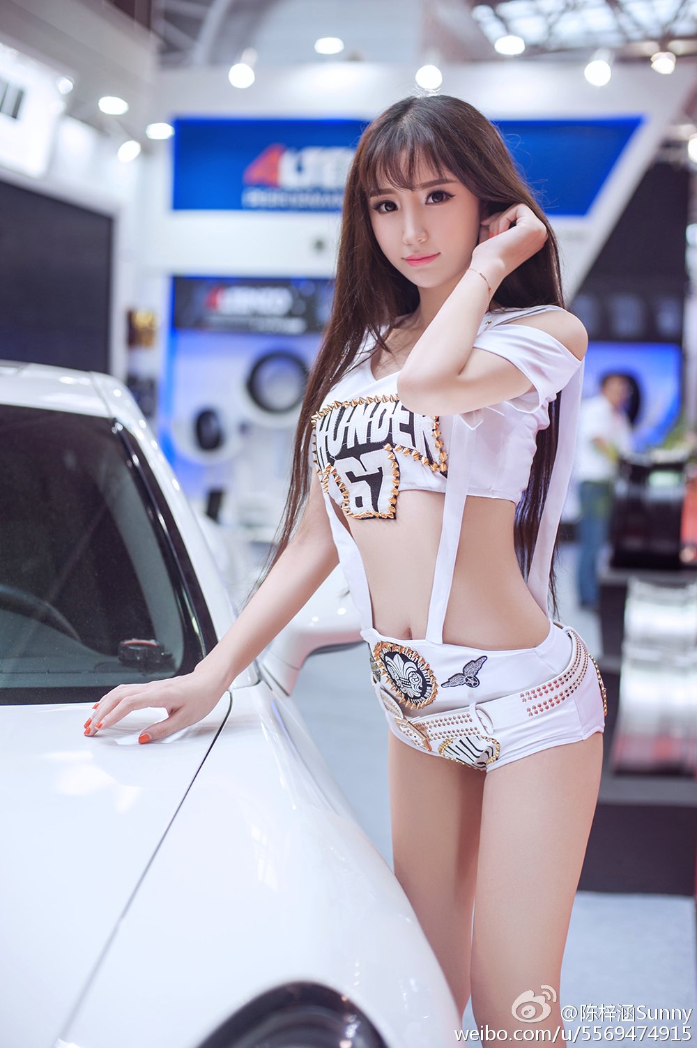 陈梓涵Sunny 邻家美少女俏皮美图