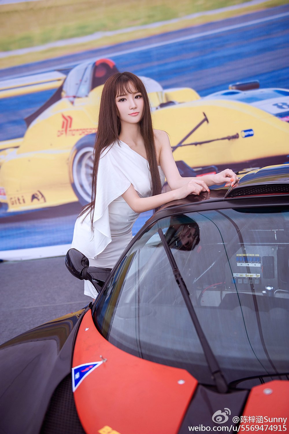 陈梓涵Sunny 邻家美少女俏皮美图