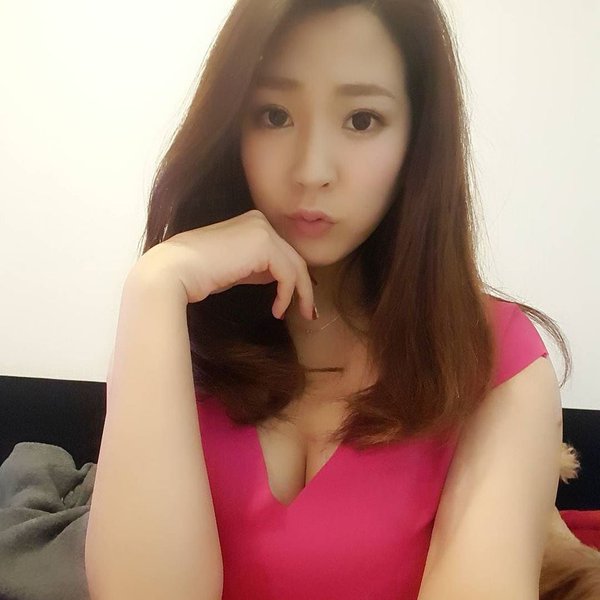 うさまりあ J罩杯的马拉松美人