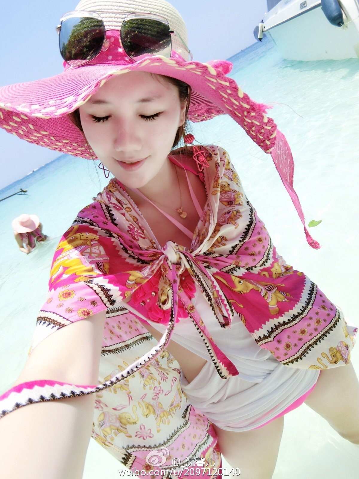 沈馨儿 清新养眼美女私房照诱惑写真图