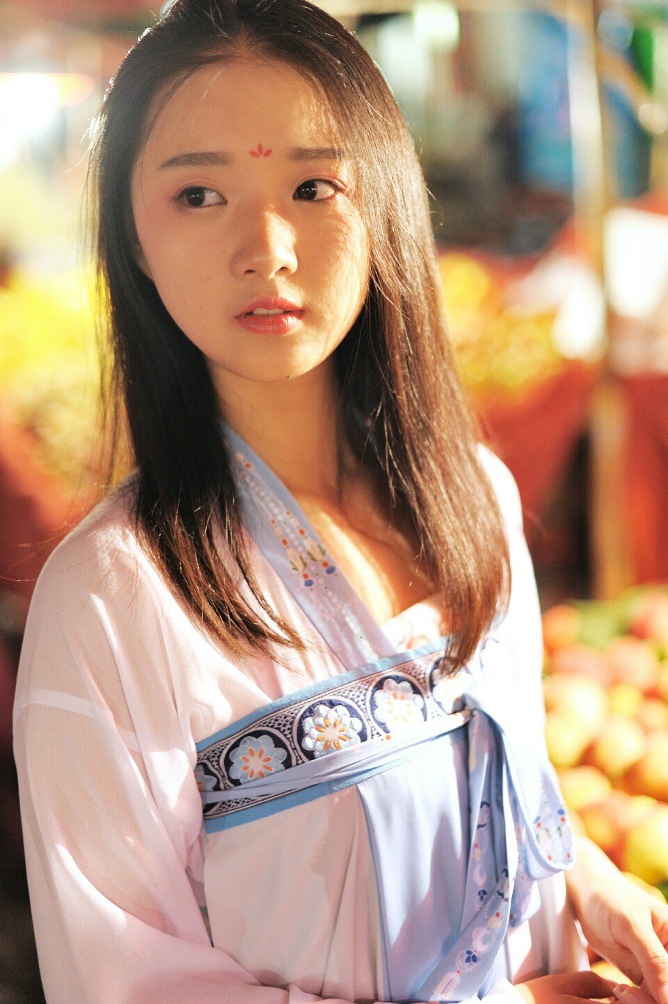 廖银玥Moon 西南财经效果唯美私房写真图