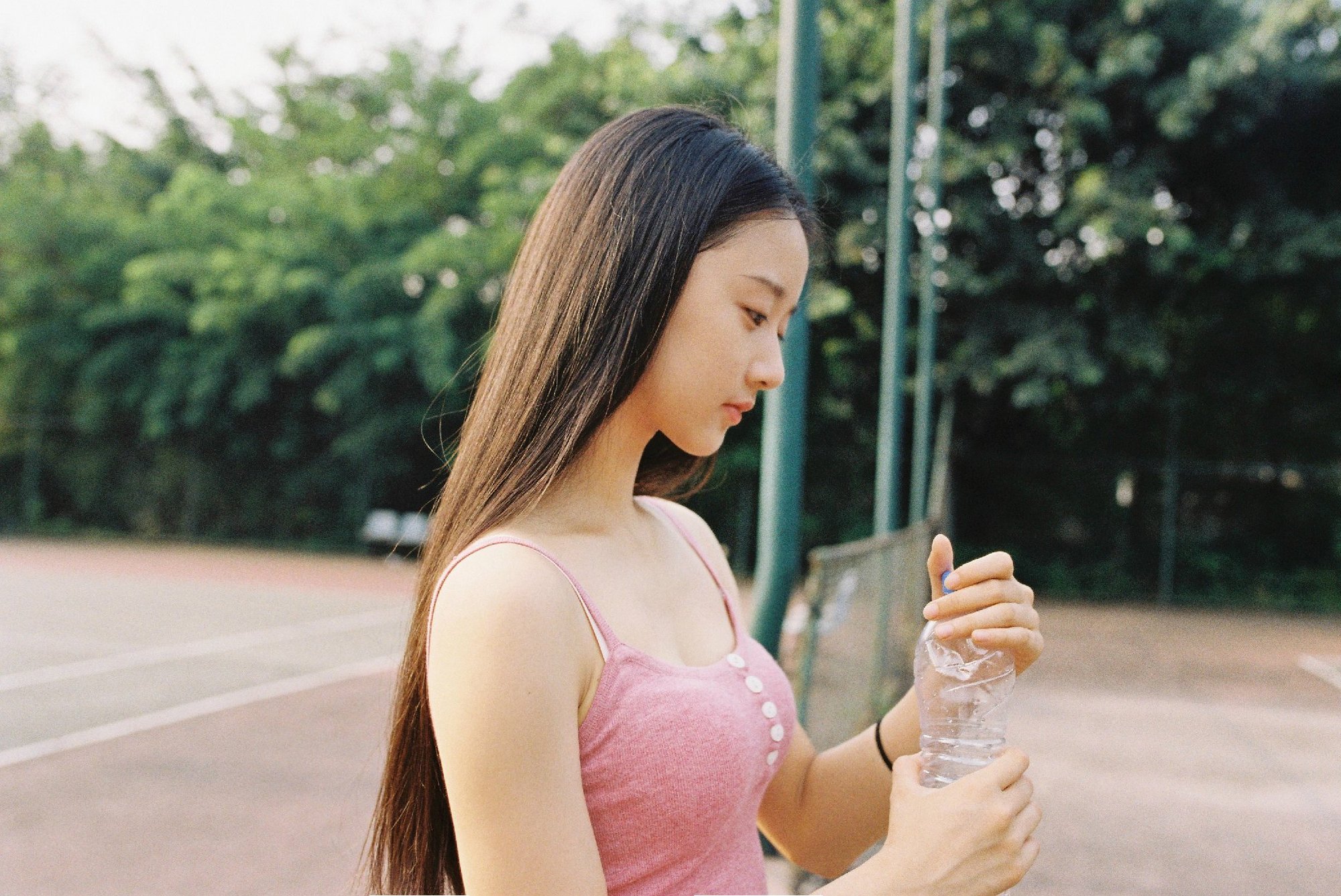 廖银玥Moon 西南财经效果唯美私房写真图