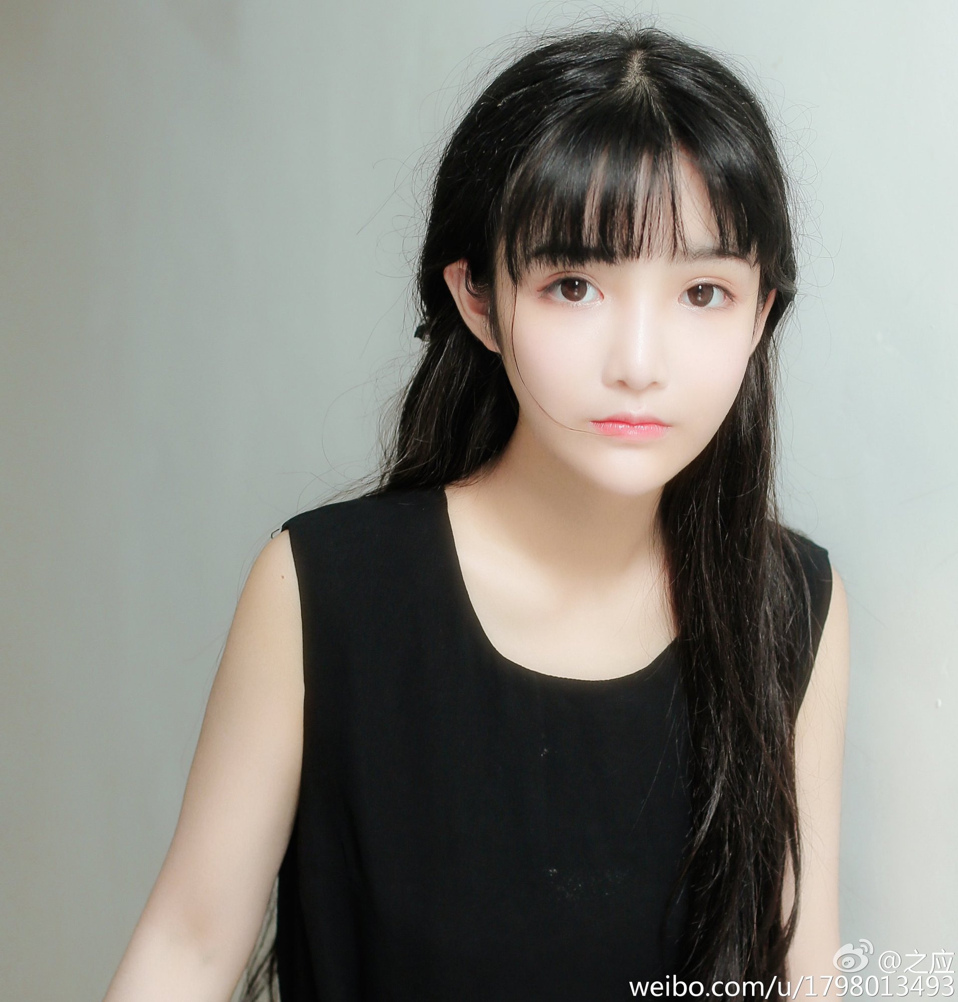 之应 萝莉妹子俏皮写真图