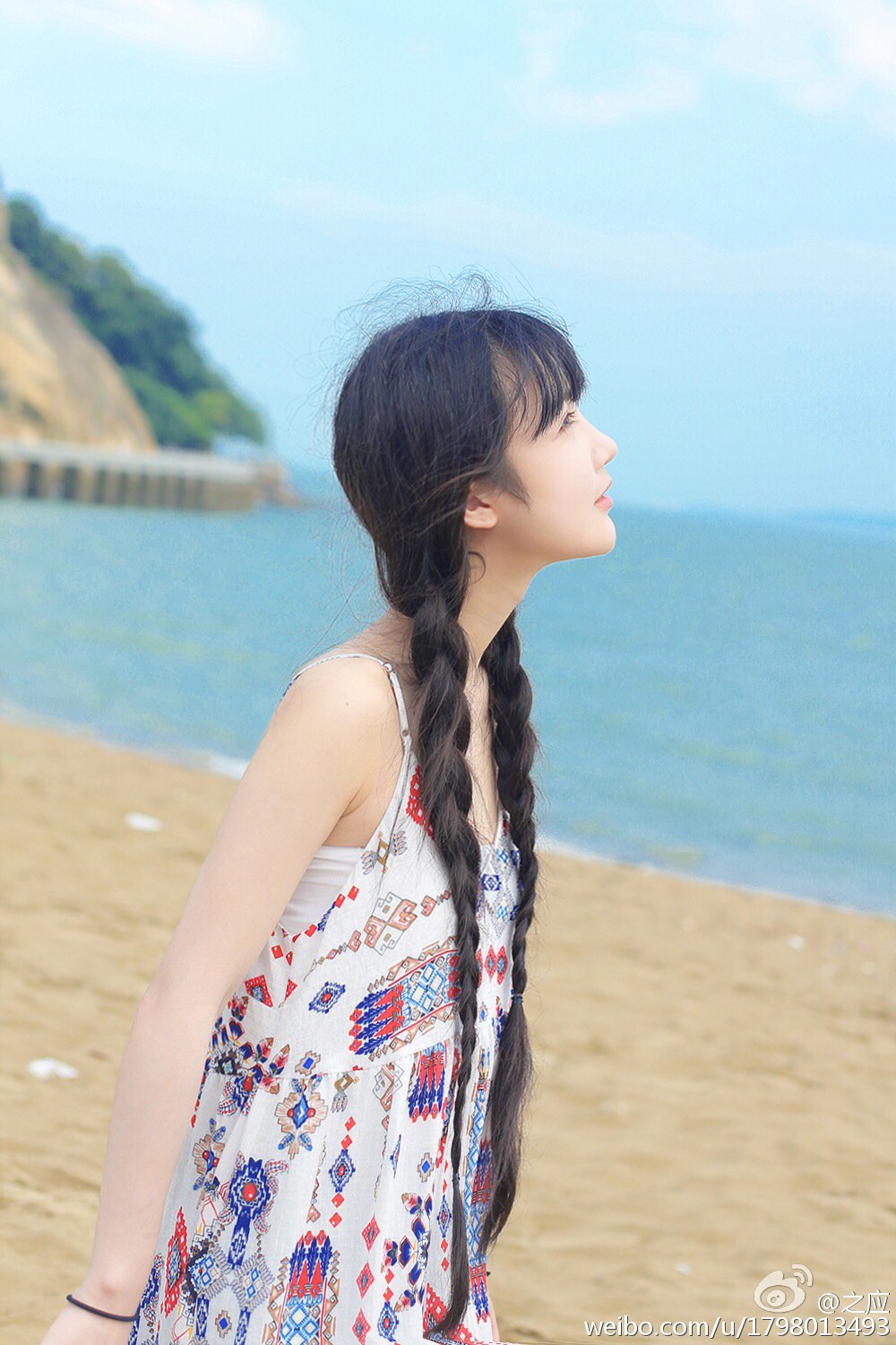 之应 萝莉妹子俏皮写真图
