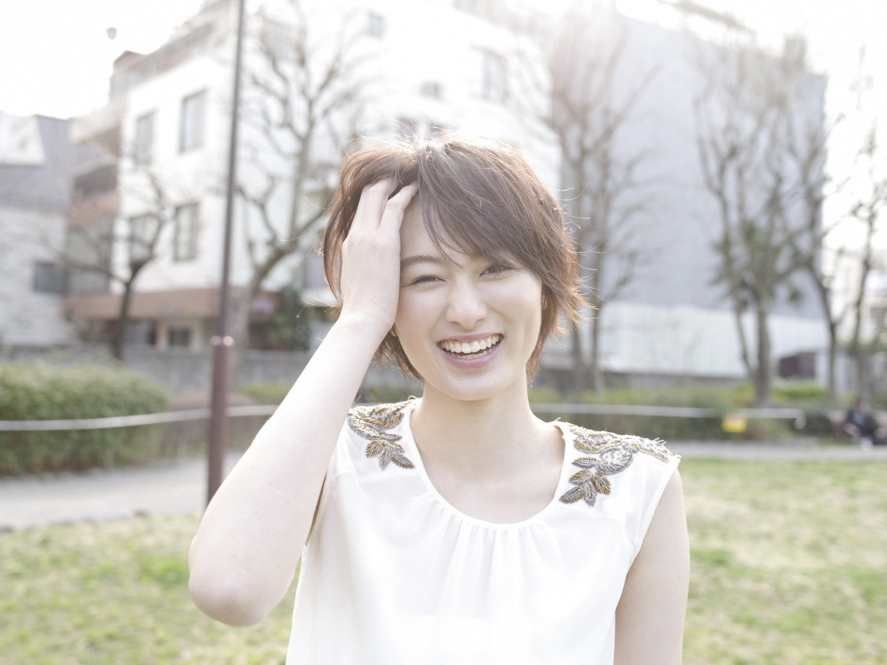 高月彩良 天然实力派女演员