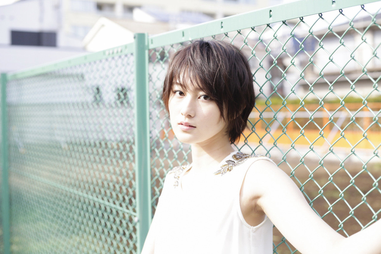 高月彩良 天然实力派女演员