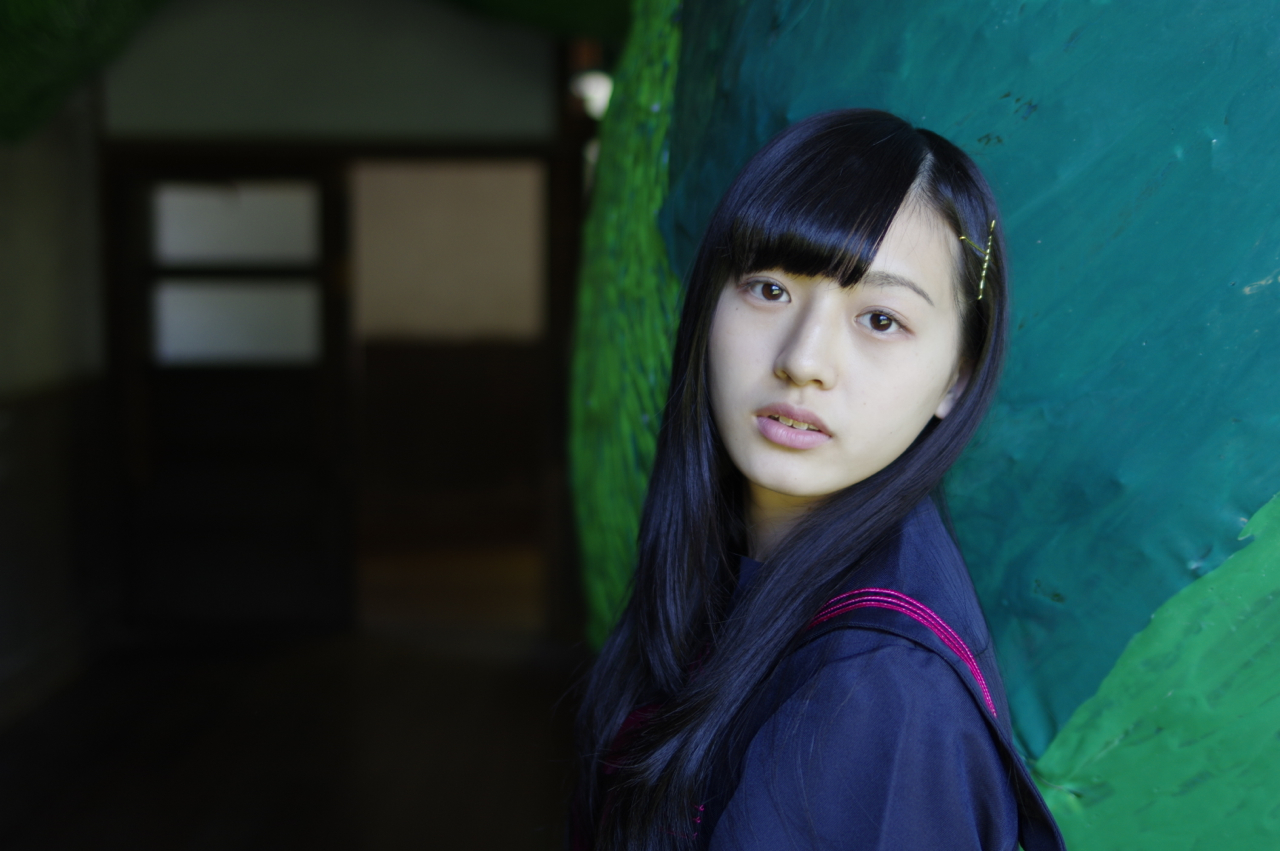 铃木茜音 首次比基尼泳装写真图