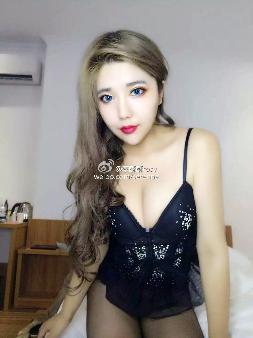李由美 微博私房福利照