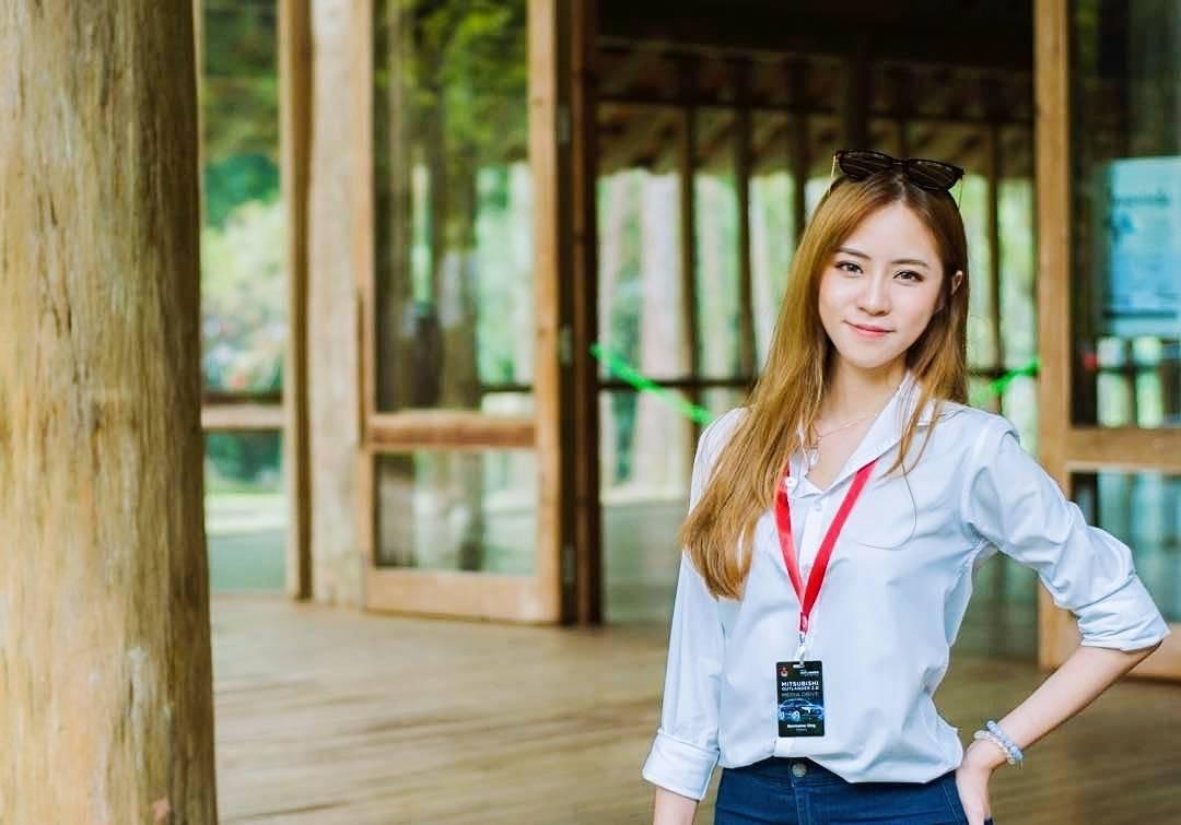 大马车模Germaine Ong,性感俏佳人