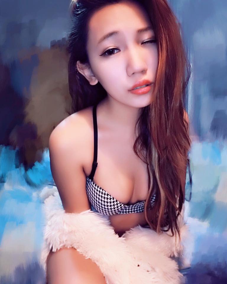 希亚Thea 凤眼艳气满分 超惹火美照