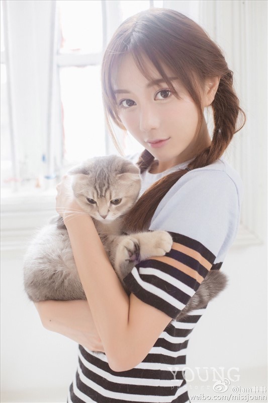 韦欣言 美女视频博主私房照诱惑写真图