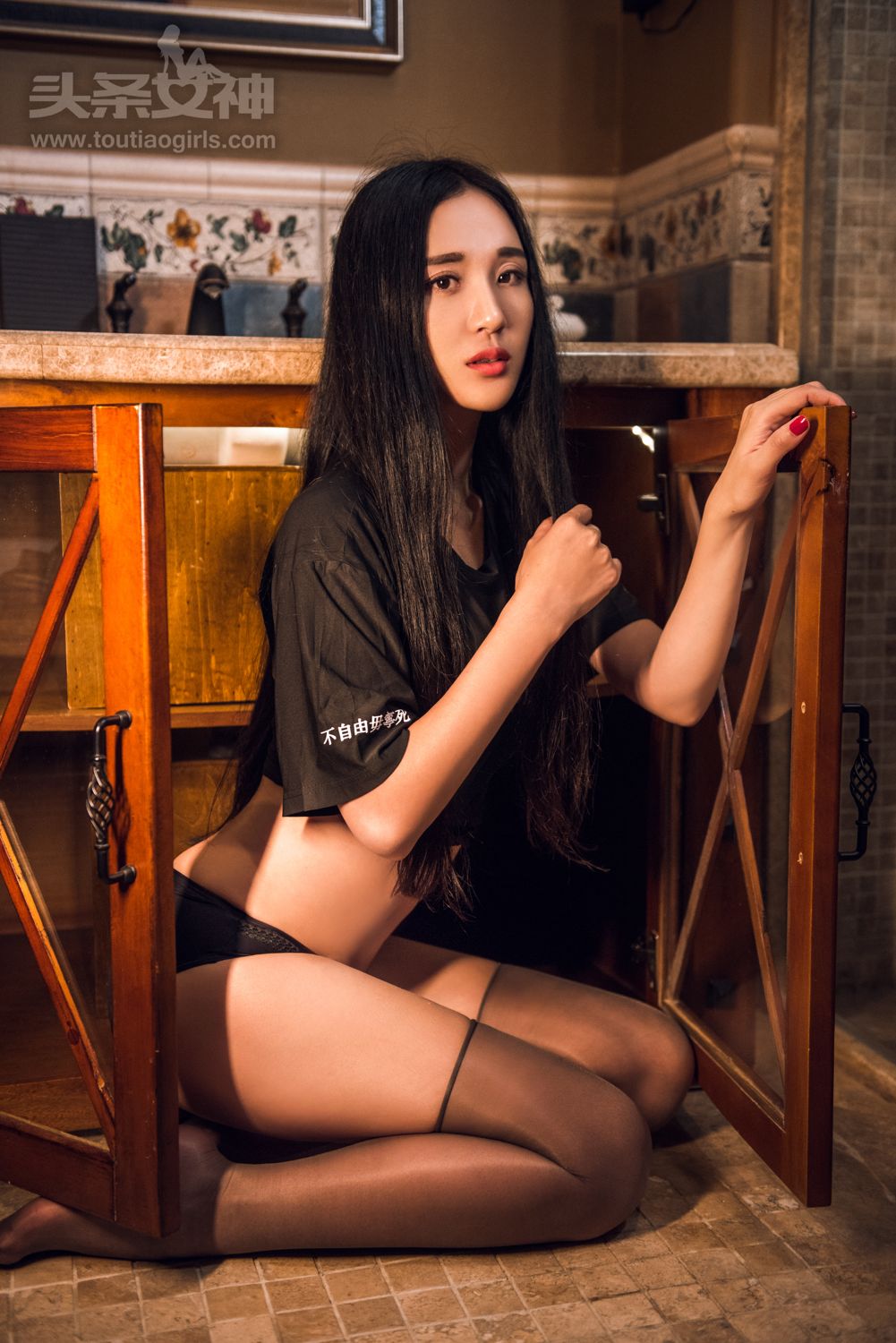 星空美人涟漪sara 相当暴躁黑丝勾人