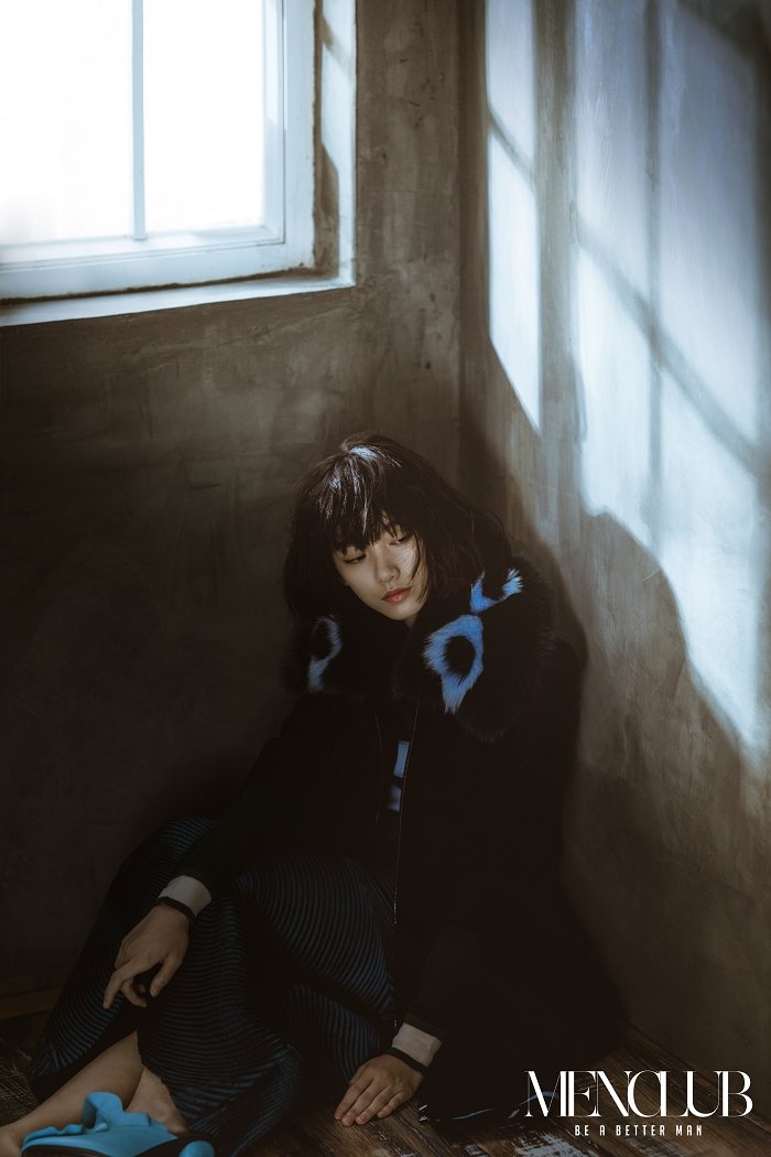 袁澧林 「文青女神」冷艳写真图