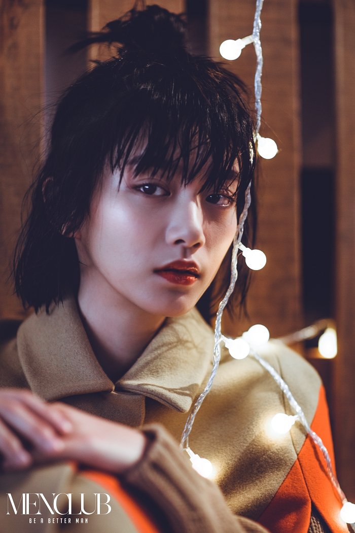 袁澧林 「文青女神」冷艳写真图