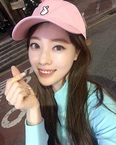 梁定原 气质瑜伽美女私房照诱惑写真图