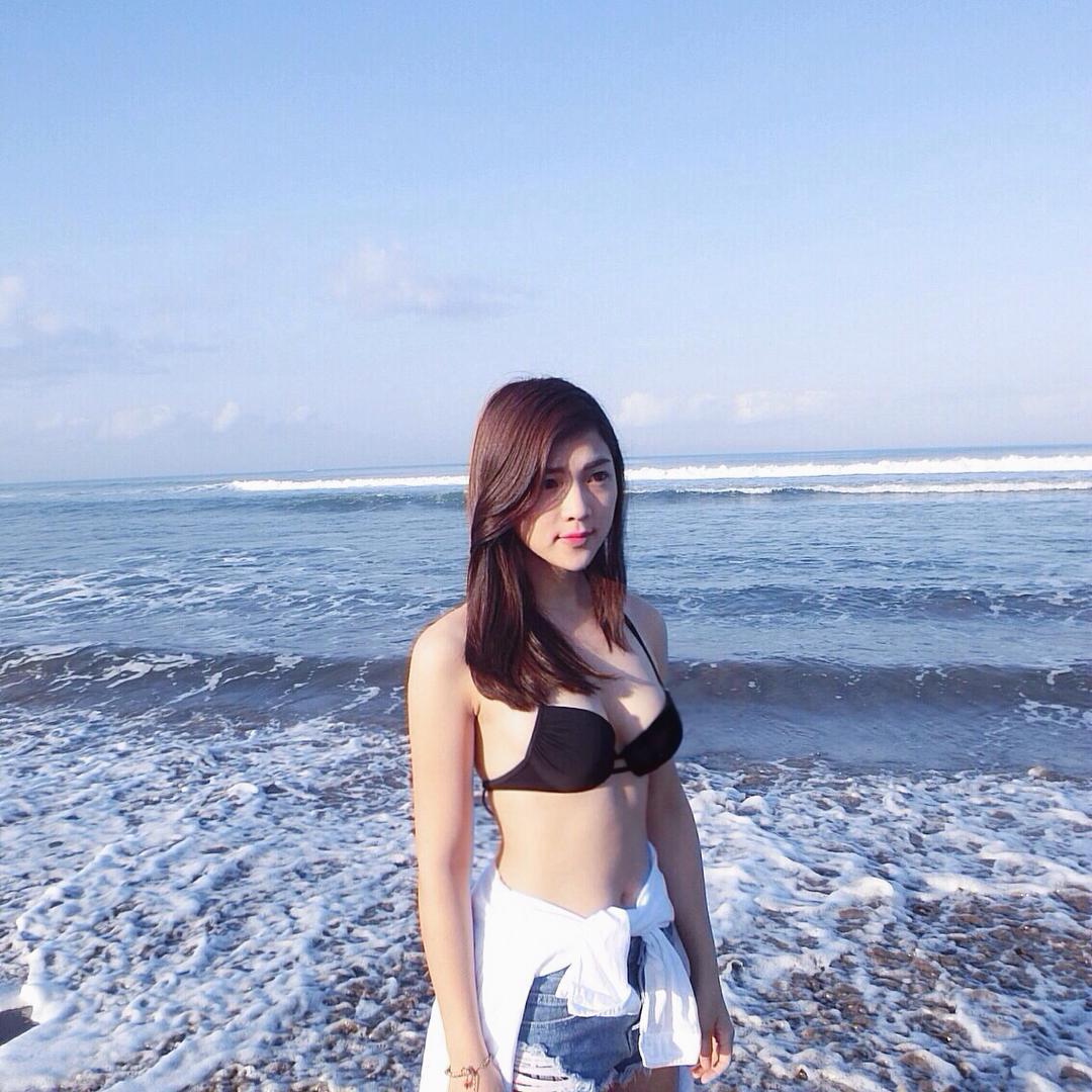 小宜(Xiiao Yee) 马来西亚F杯正妹私房照诱惑写真图