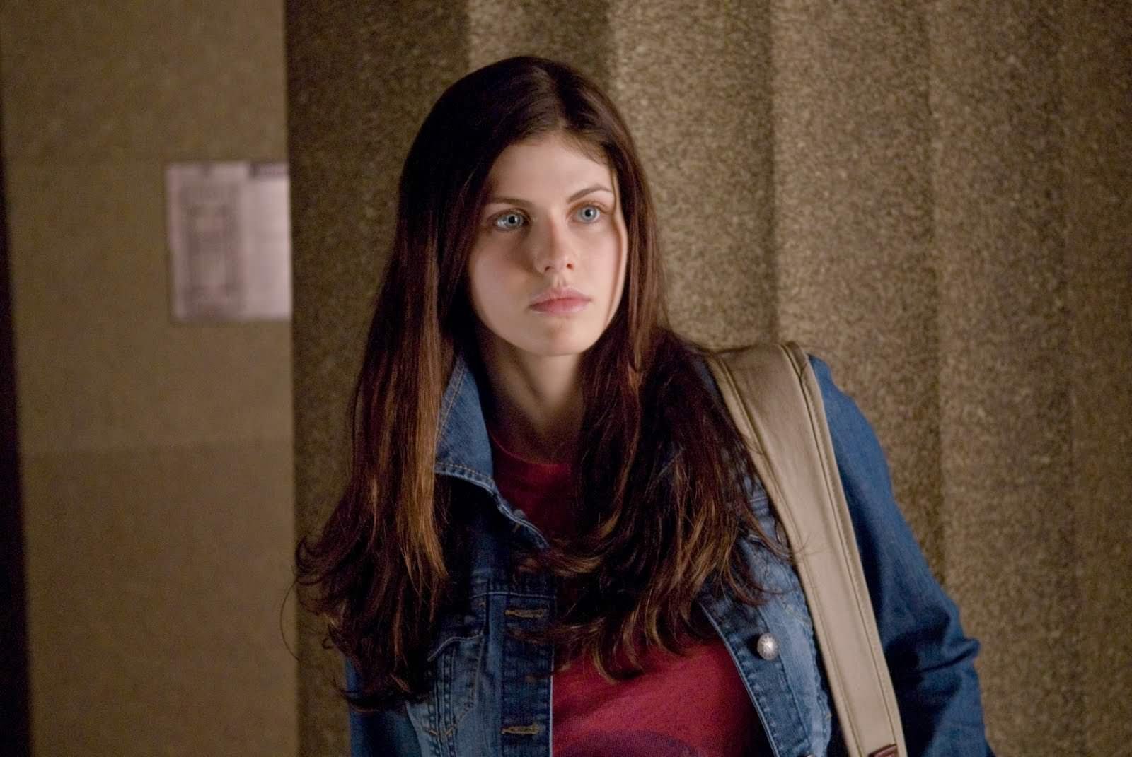 亚历珊德拉·达达里奥(Alexandra Daddario) 好莱坞大胸美女高清写真图