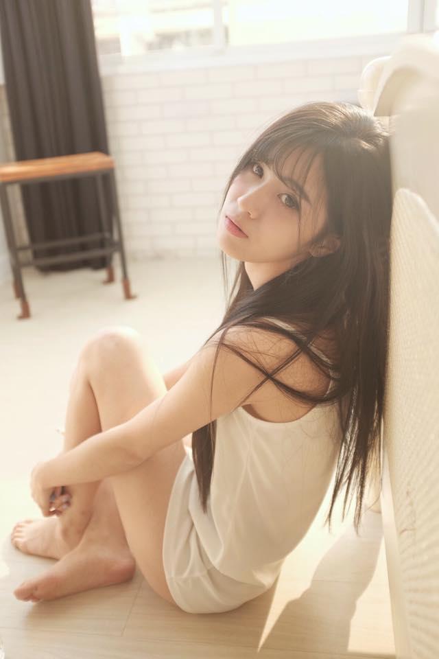 萌感美少女来袭!清新甜美的牙套妹陈可颉