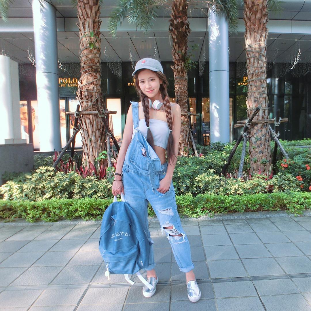 萌感美少女来袭!清新甜美的牙套妹陈可颉