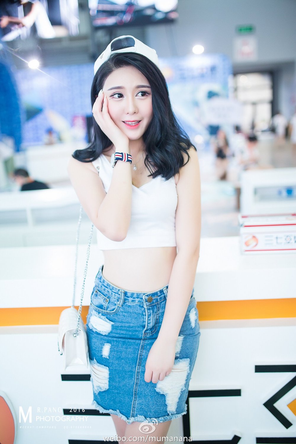 娜大少爷- 笑颜系美女私房写真