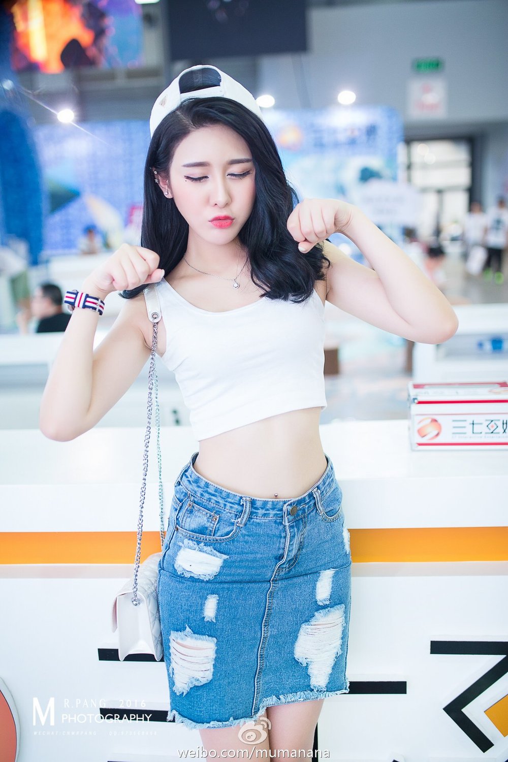 娜大少爷- 笑颜系美女私房写真