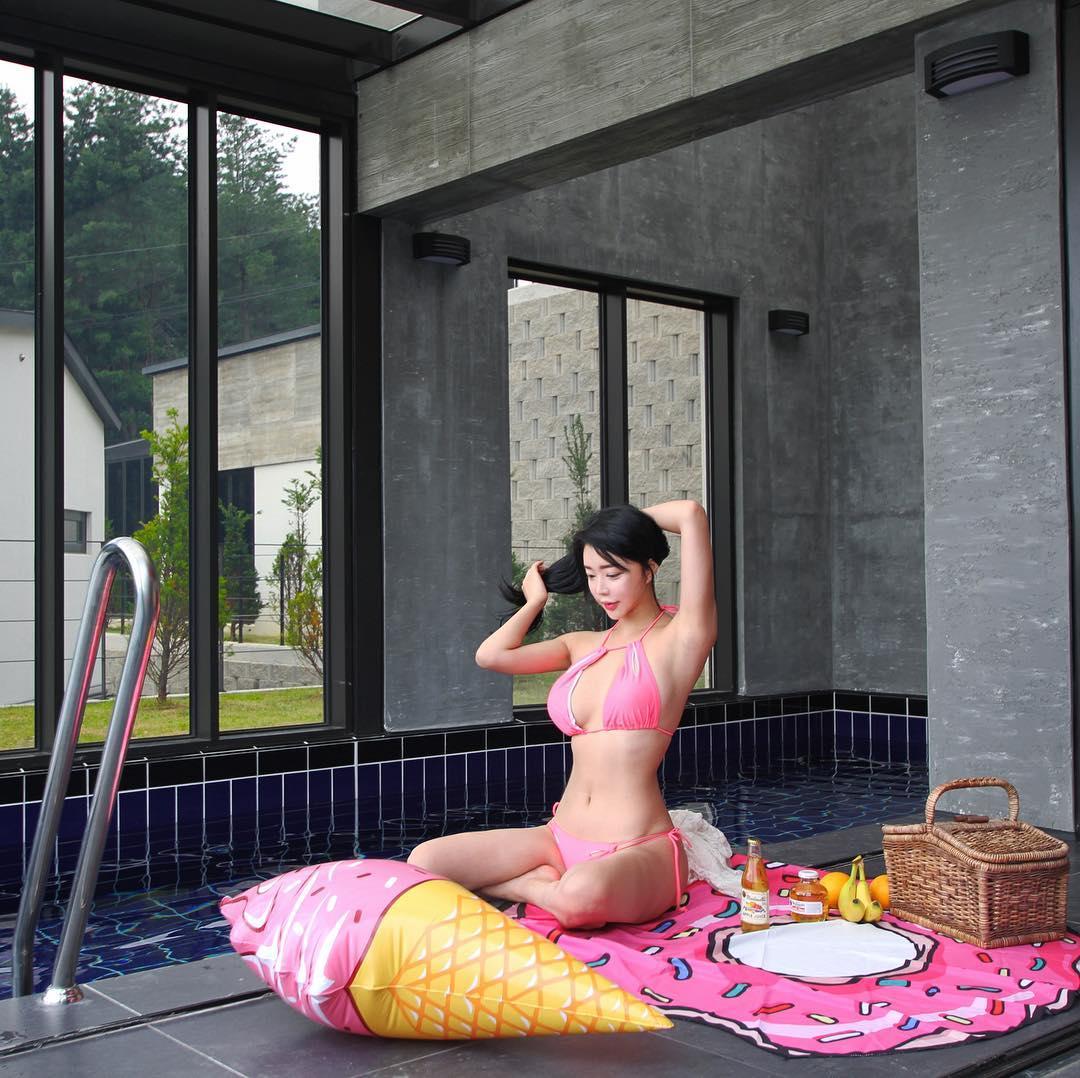 韩国健身女郎dressroom 白皙身材实在犯规