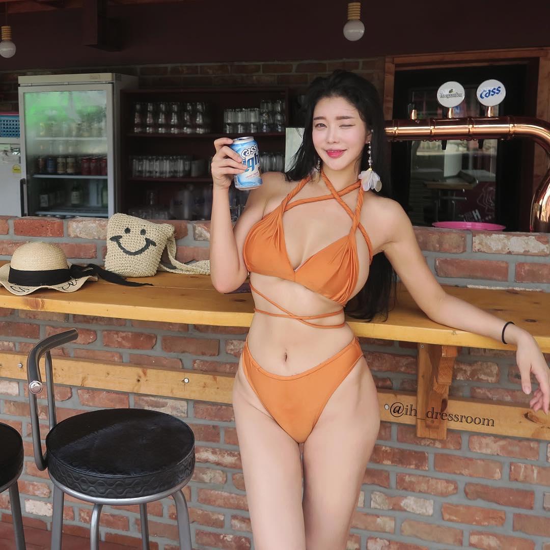韩国健身女郎dressroom 白皙身材实在犯规