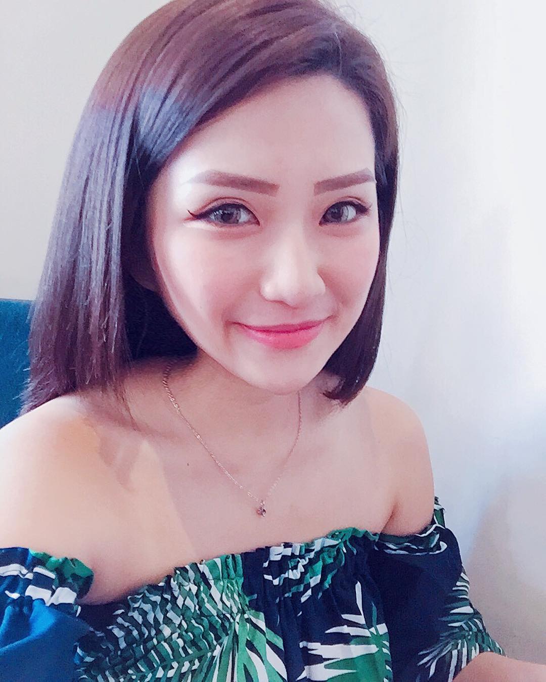 邱筠净Gina- 好不科学的逆天身材