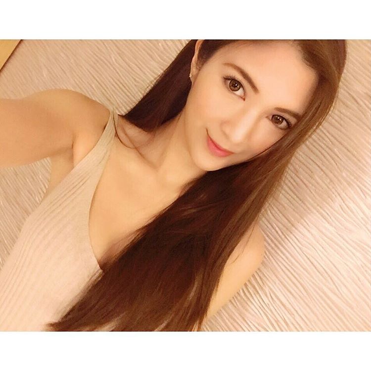 Priscilia Wong- 长蜜腿,水蛇腰,私房照