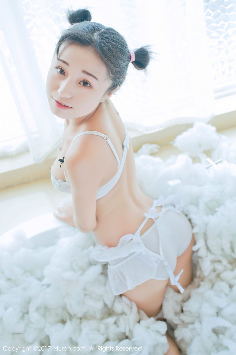 稚气未脱仓井优香 白色蕾丝日系体操服