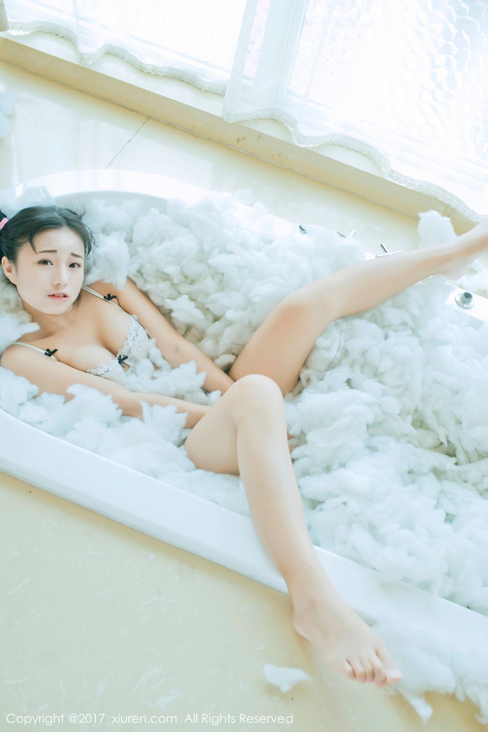 稚气未脱仓井优香 白色蕾丝日系体操服