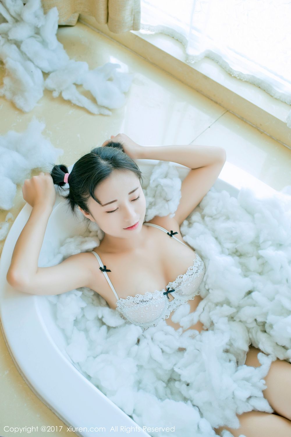 稚气未脱仓井优香 白色蕾丝日系体操服