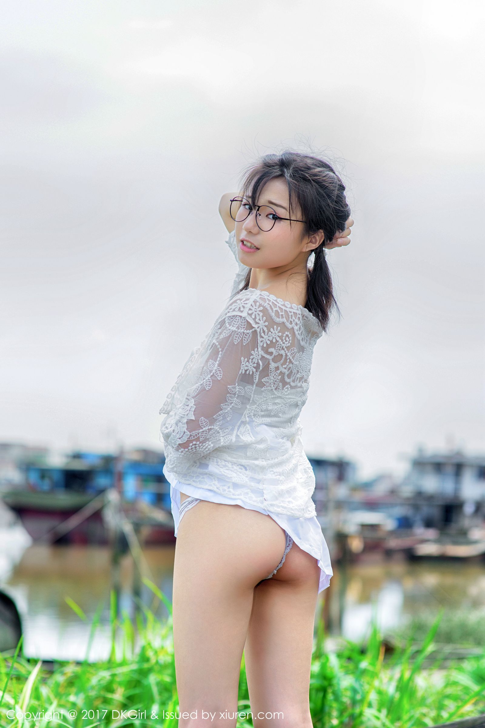 日系美女仓井优香 低涌郊野露出放肆