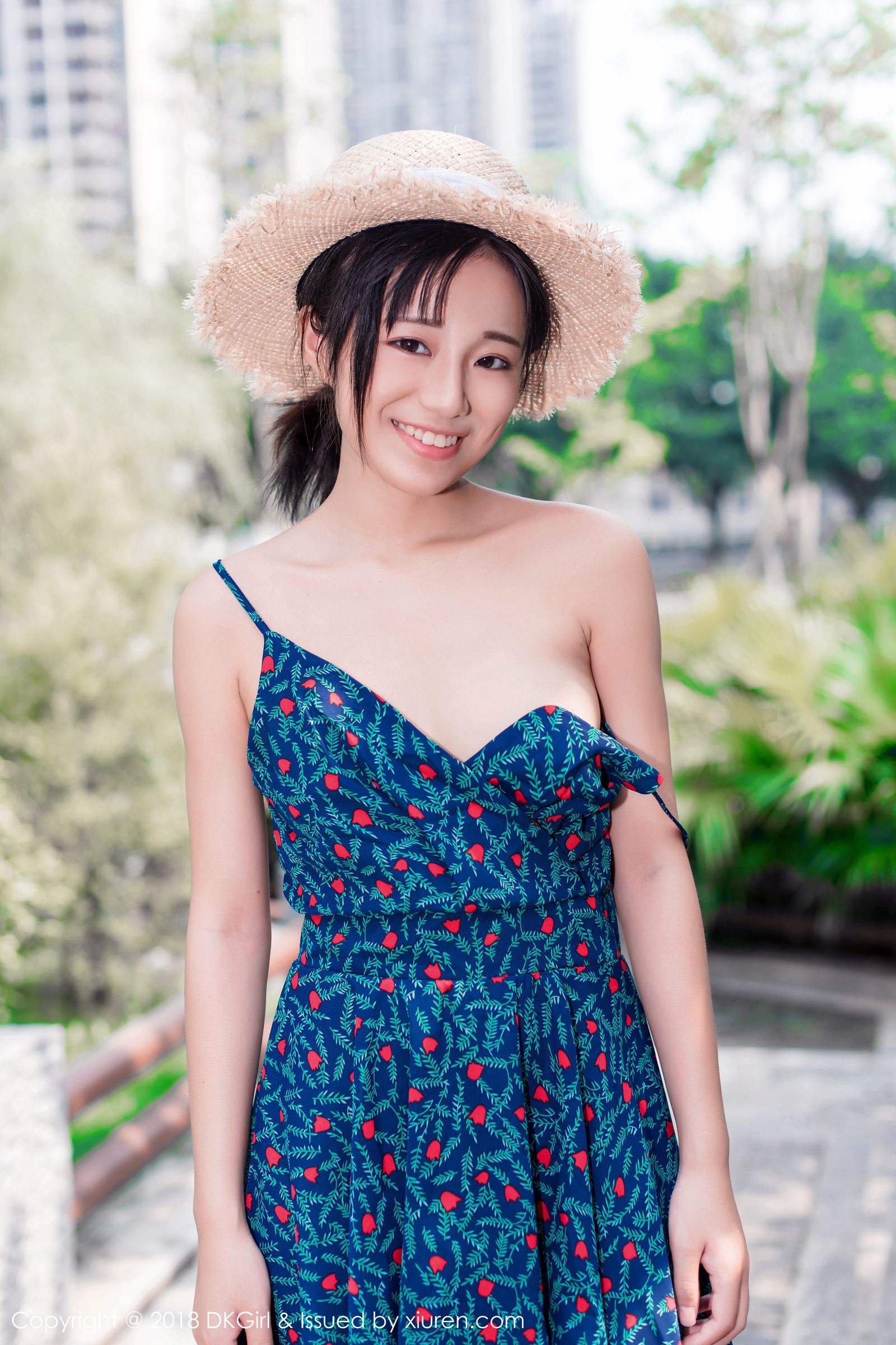 童颜女神仓井优香 清纯甜美草帽少女