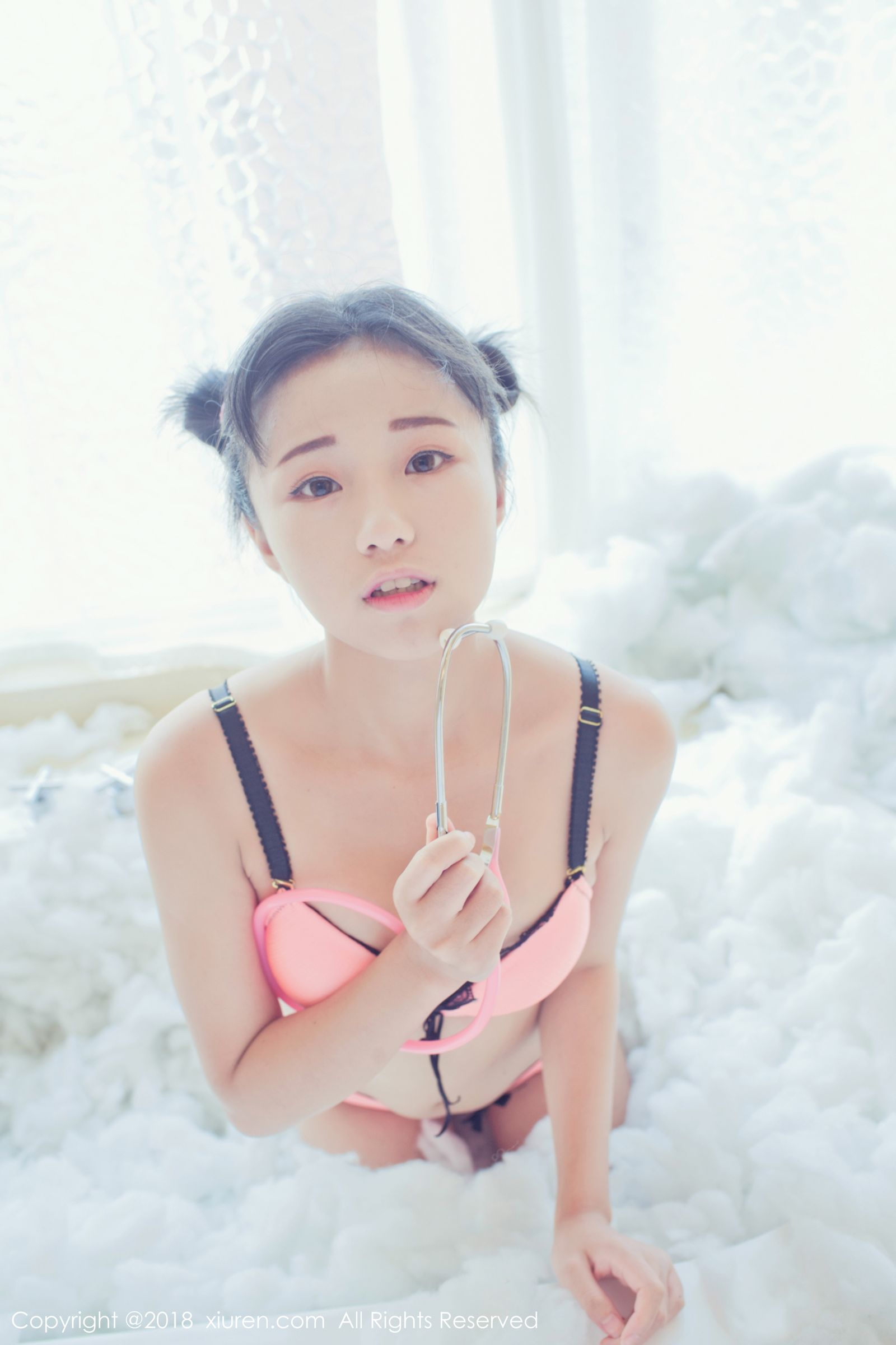 日系美女仓井优香 粉色内衣与听诊器