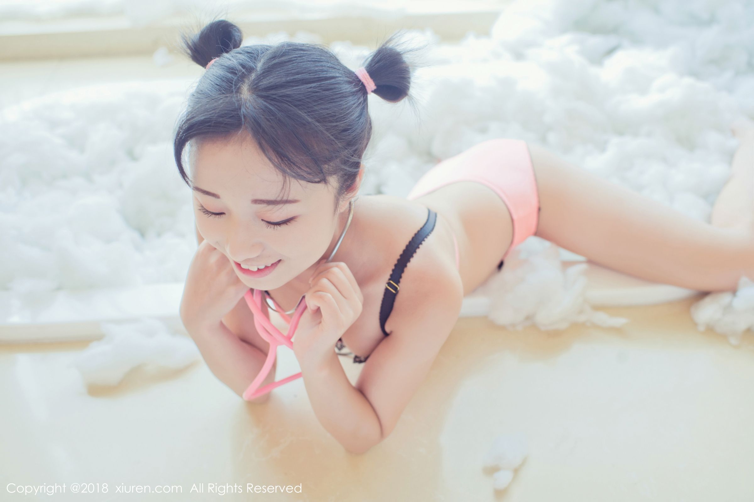 日系美女仓井优香 粉色内衣与听诊器