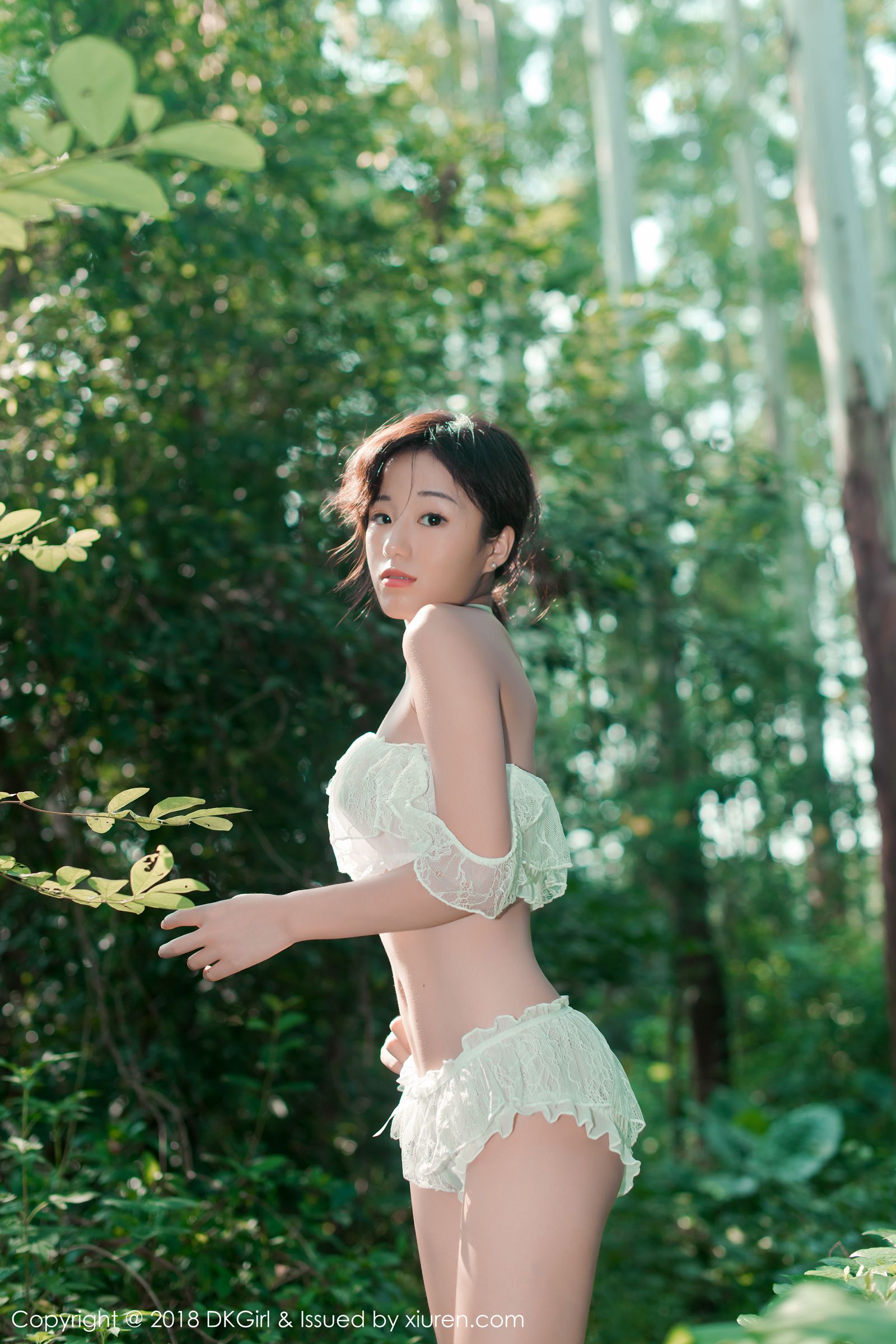 日系美女仓井优香 户外露出清新养眼
