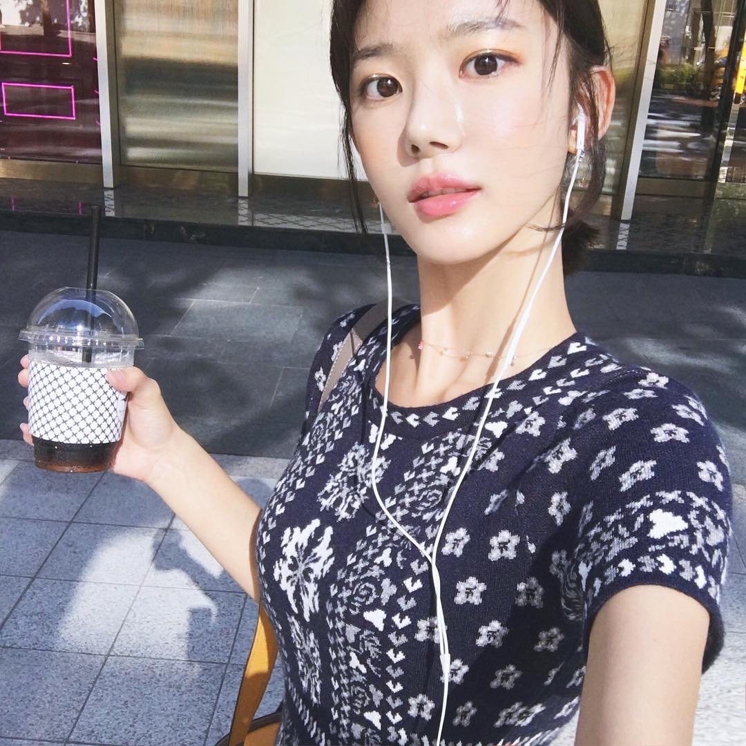 Minhee Keem- 清新小学妹,好身材私房照