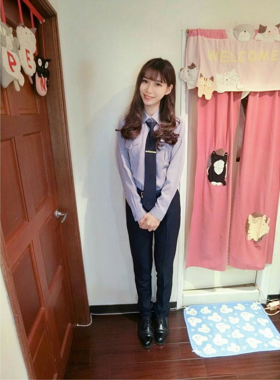 Ti Ti Yang- 重机与美女写真图集