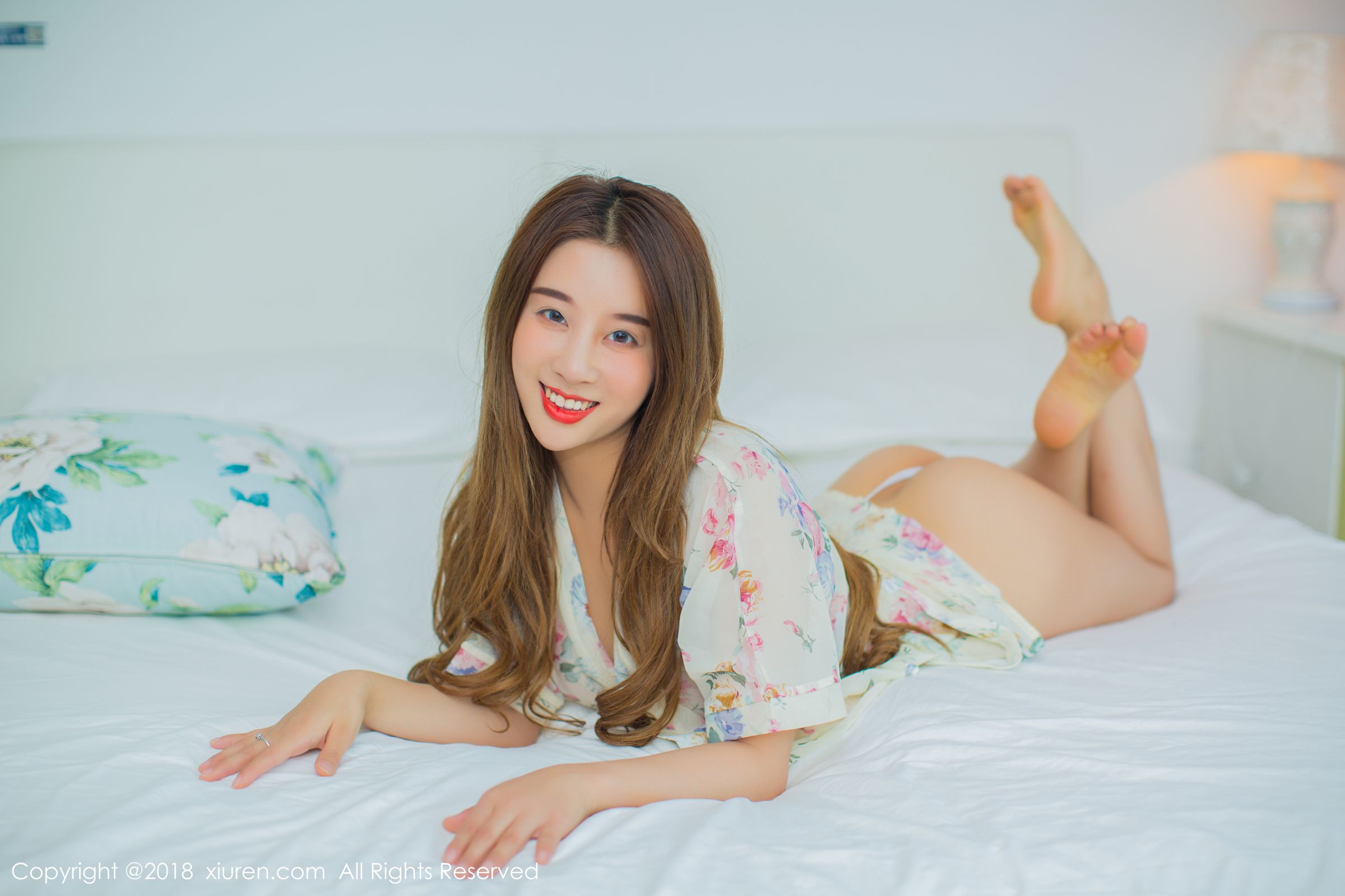 翘臀模特筱慧 优雅绿色长裙