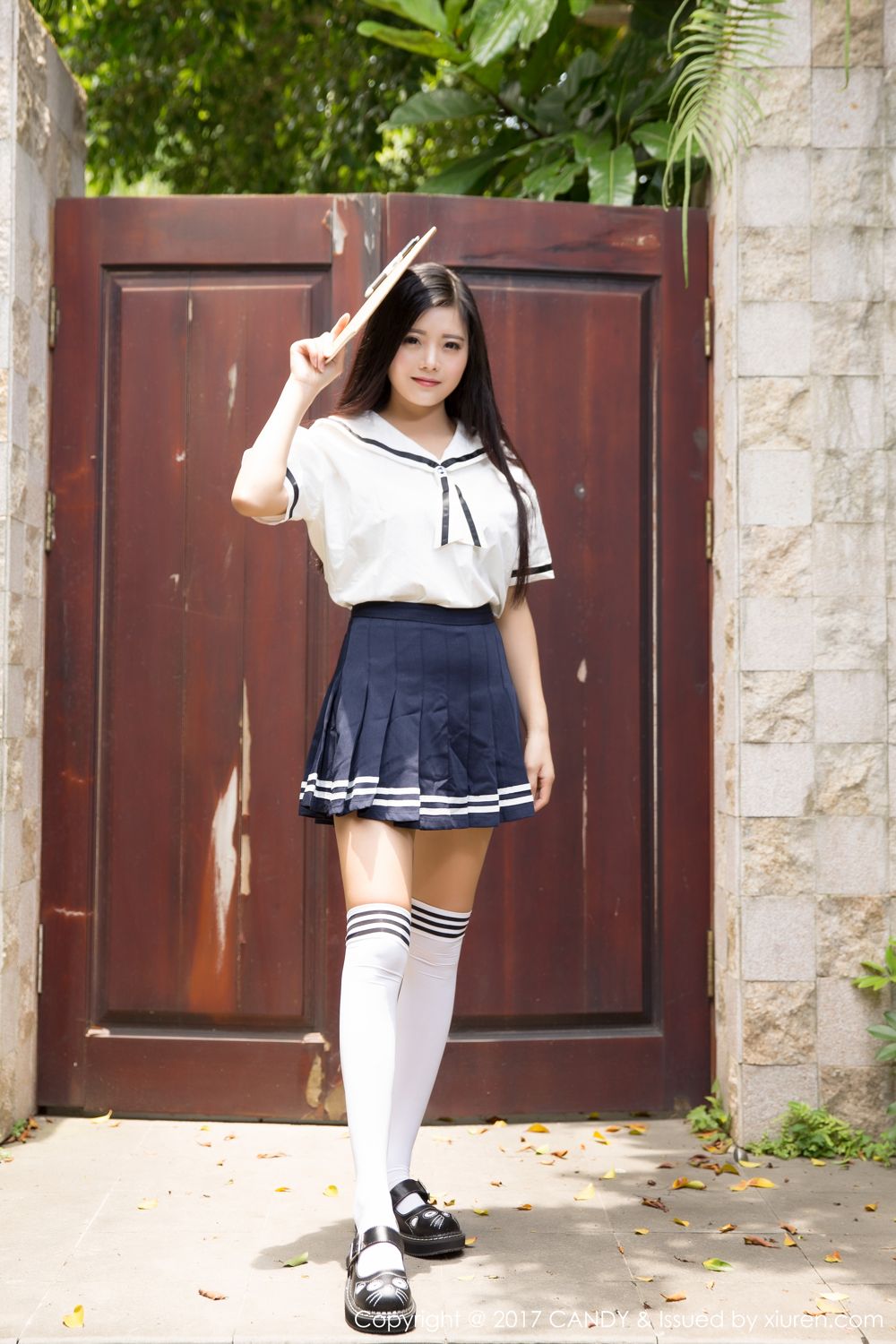 混血学妹林美惠子 清新校服消暑利器