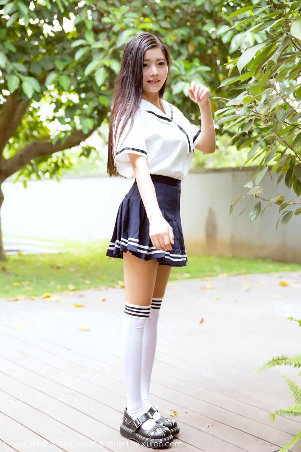 混血学妹林美惠子 清新校服消暑利器