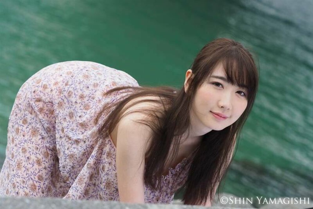 仓咲奈央- 17代超短裙警察女子组合成员