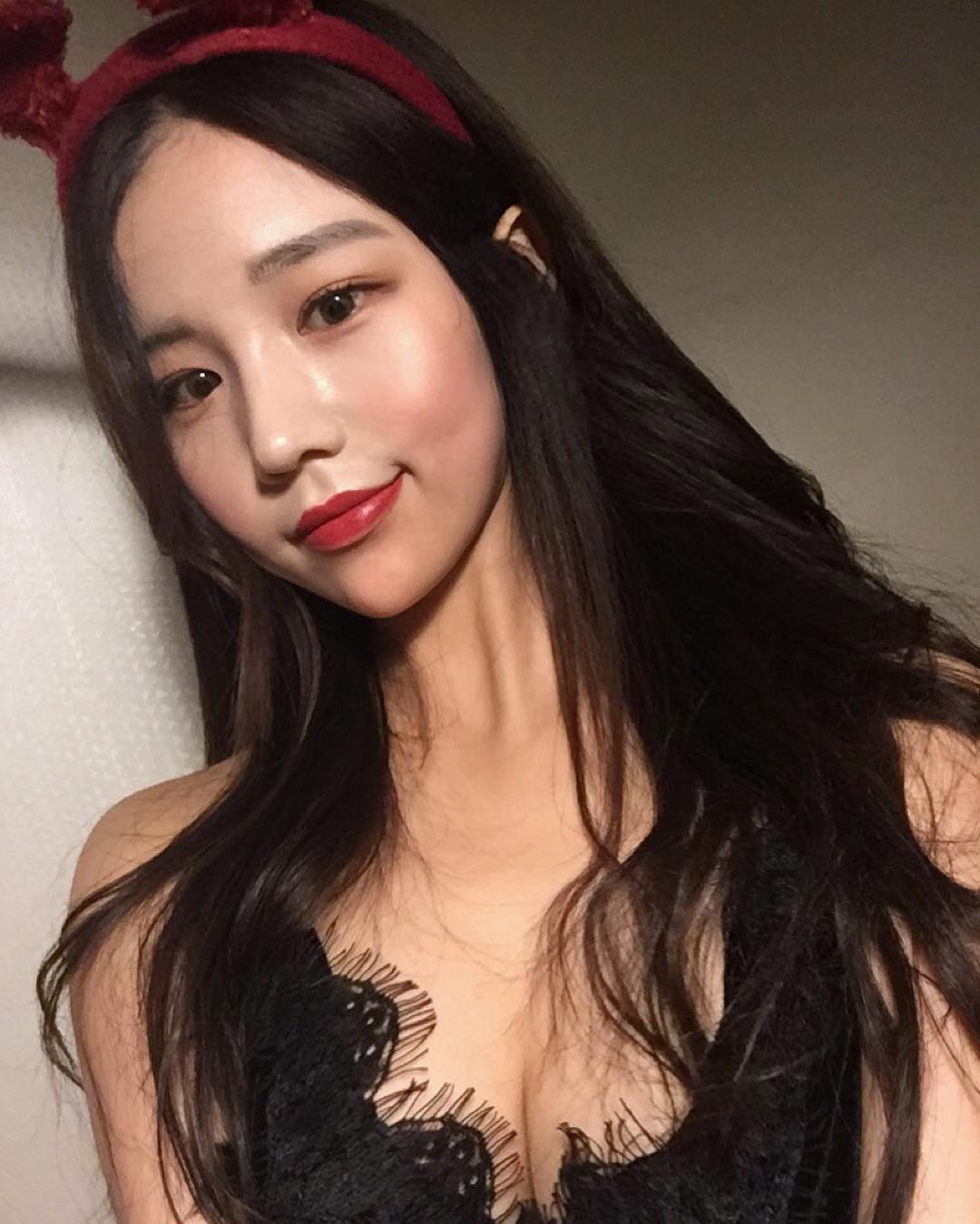 heex.x- 韩国美人优雅自拍照